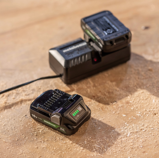 METABO HPT CHARGER AND (2) 18V 2.0Ah Batteries Kit UC18YKSLS