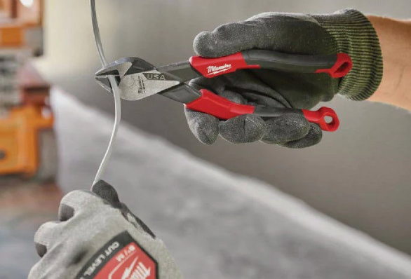 Milwaukee 8" Diagonal Comfort Grip Cutting Pliers (USA) - MT558