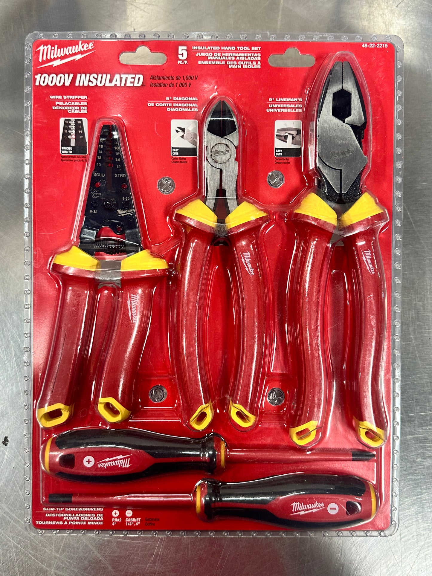 Milwaukee 1000V Insulated Electricians 5-Piece Hand Tool Set 48-22-2215