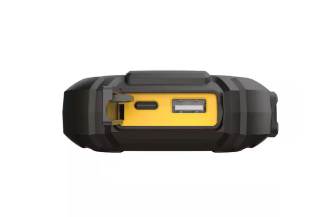DEWALT 1600 Peak Amp Lithium Jump Starter with USB Power Bank DXAELJ16 Compact