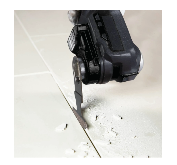 Makita 18V Sub-Compact Multitool XMT04ZB (TOOL ONLY)