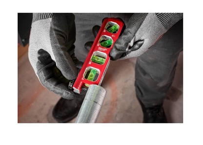Milwaukee 6.5" Pipe Lock Billet Torpedo Level 48-22-5110