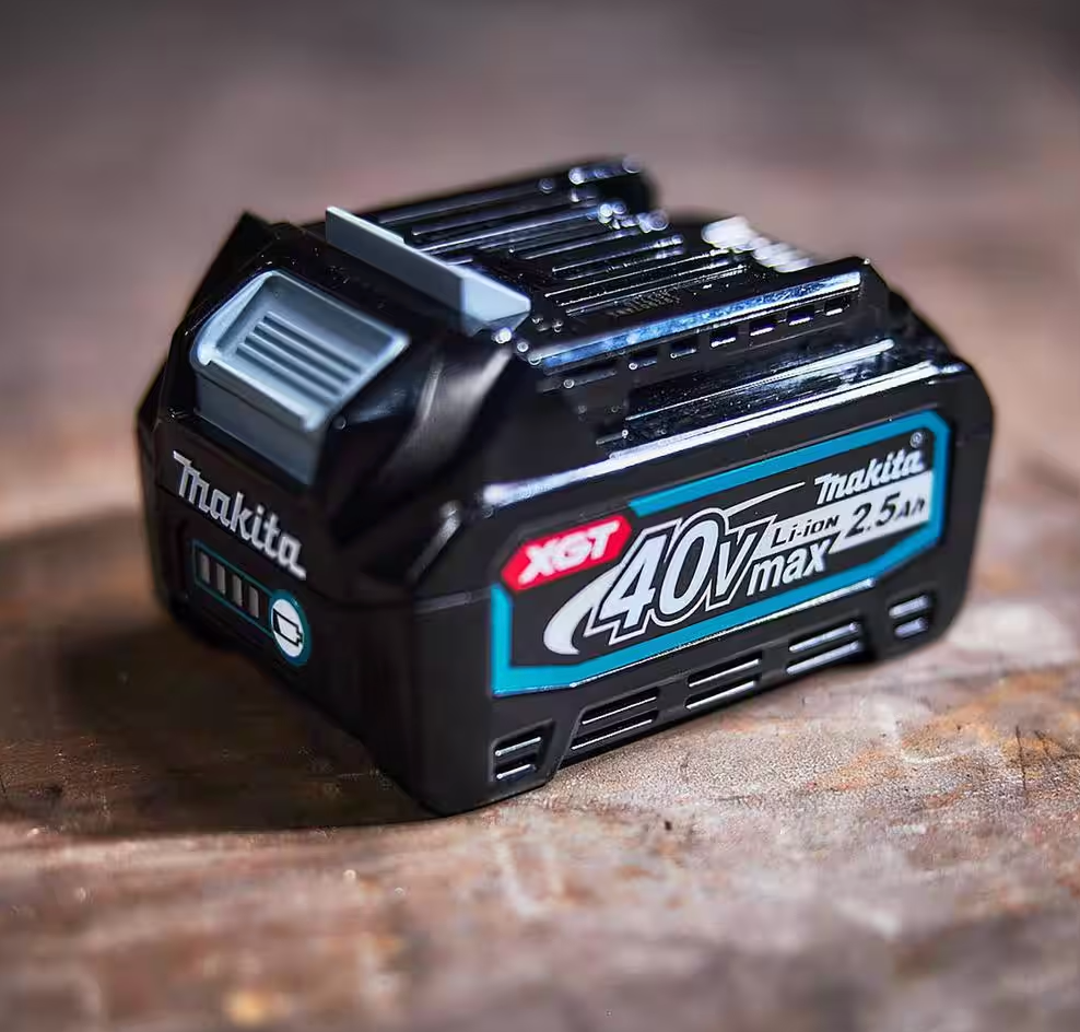 Makita 40V MAX XGT 2.5Ah Battery (BL4025)