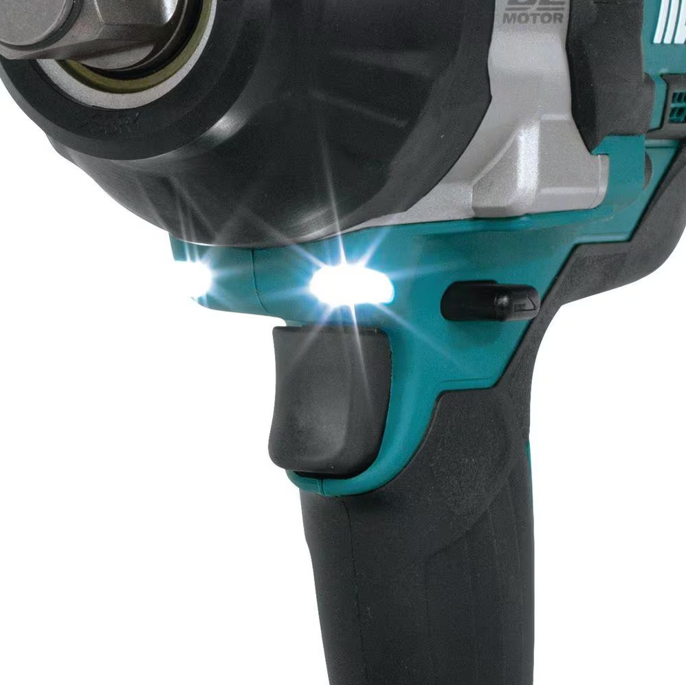 Makita 18V LXT High Torque 1/2" 3-Speed Drive Impact Wrench XWT08 (TOOL ONLY)