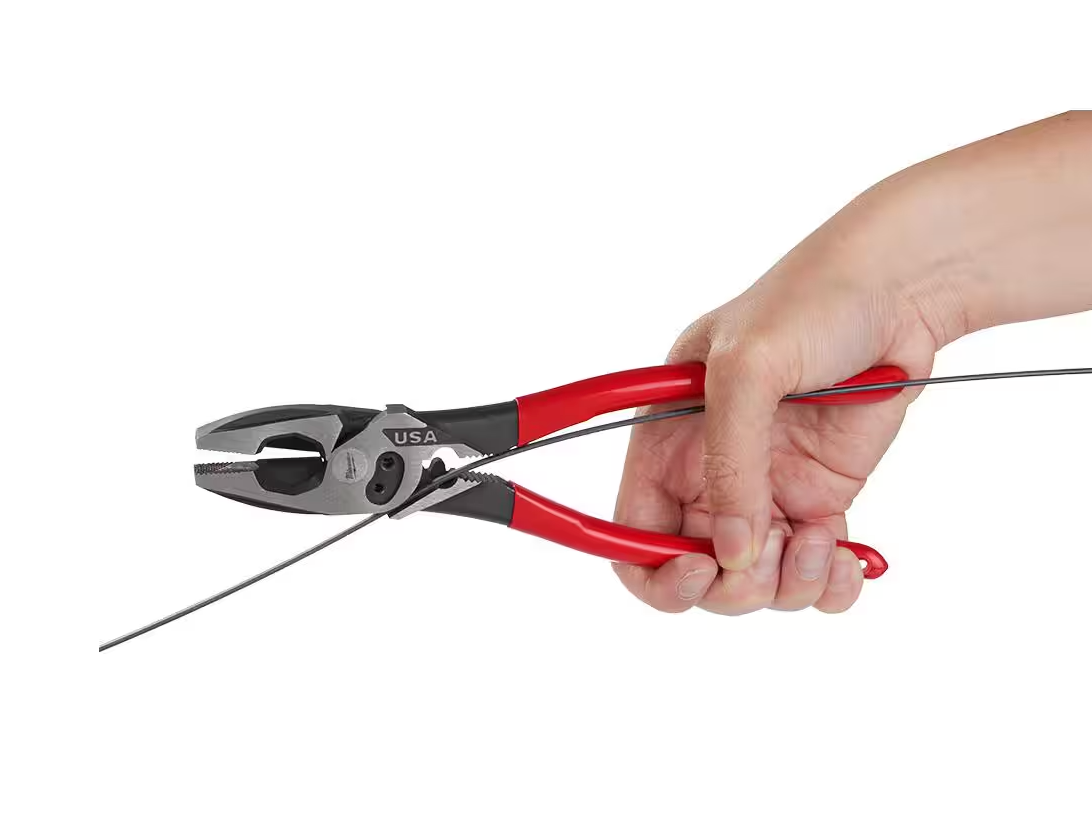 Milwaukee 9" Lineman's Pliers with Crimper/Bolt Cutter and Dipped Grip (MT500C)