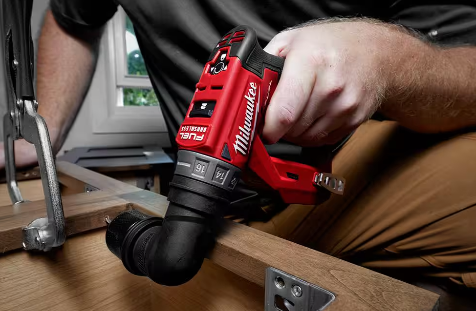 Milwaukee M12 FUEL 12V Cordless 4-in-1 Installation 3/8" Drill Driver Kit 2505-22